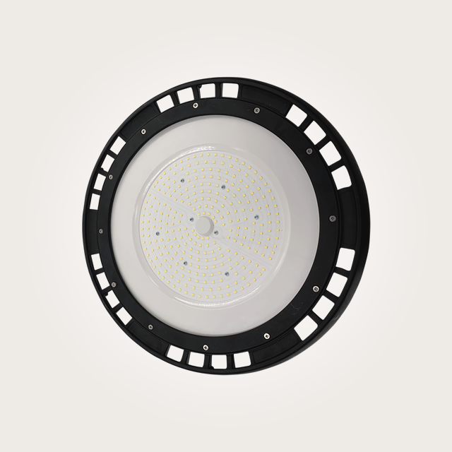 Galponera 200w frío tipo UFO 20.000 lumens - Nova